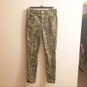 Brand new American Eagle women’s Jeans